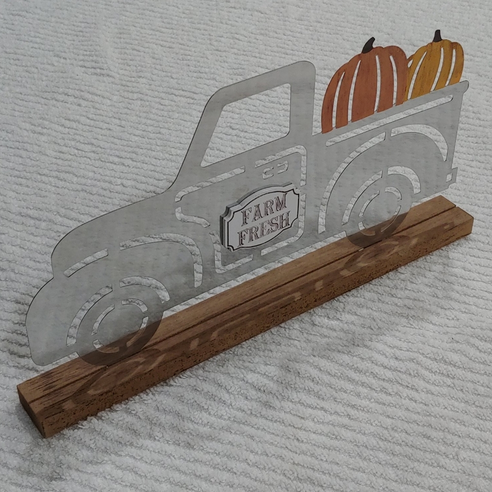 New!!! Fall Metal Pick Up Truck with Pumpkins!!! - Picture 4 of 5